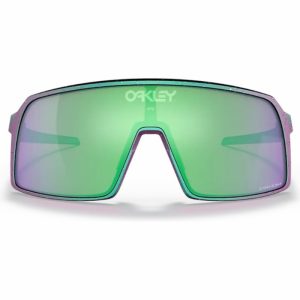 Pilihan Kacamata Oakley Yang Trend Tahun Ini